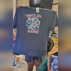 Kohl's Charcoal T-Shirt with Red and Blue Graphic